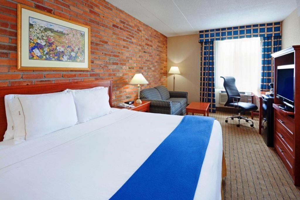 Holiday Inn Express Toronto East - Scarborough By Ihg Εξωτερικό φωτογραφία